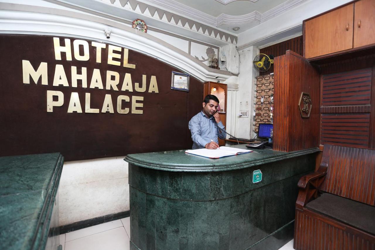 Oyo 4956 Hotel Maharaja Palace Kánpur Kültér fotó