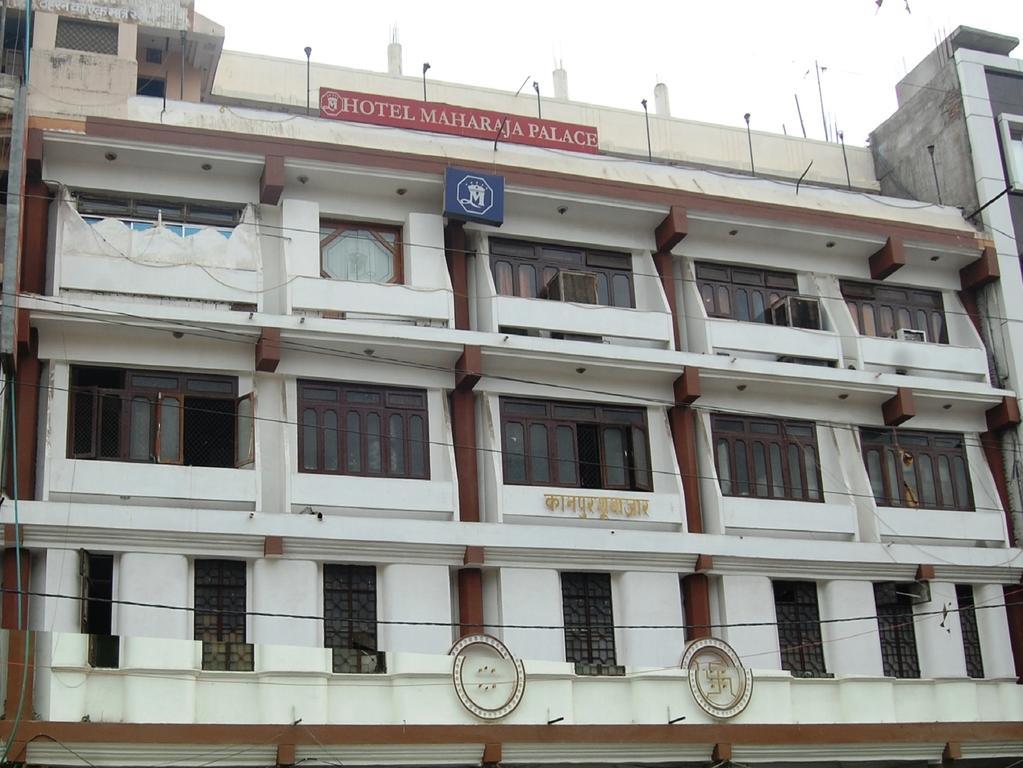 Oyo 4956 Hotel Maharaja Palace Kánpur Kültér fotó