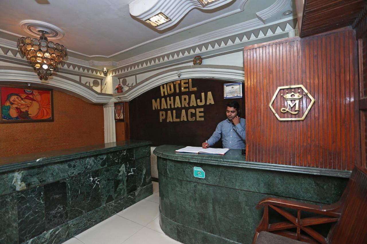 Oyo 4956 Hotel Maharaja Palace Kánpur Kültér fotó